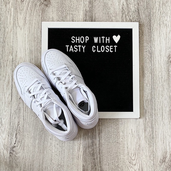 Nike air jordan 1 mid sneakers - Picture 8 of 8